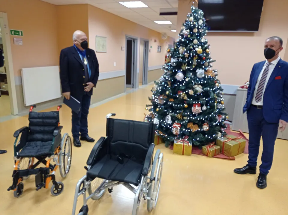 Carrozzine per l’Ospedale Moscati — foto 2 di 9