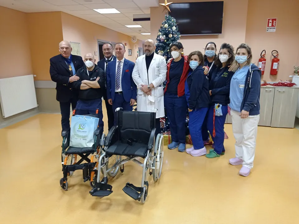Carrozzine per l’Ospedale Moscati — foto 5 di 9